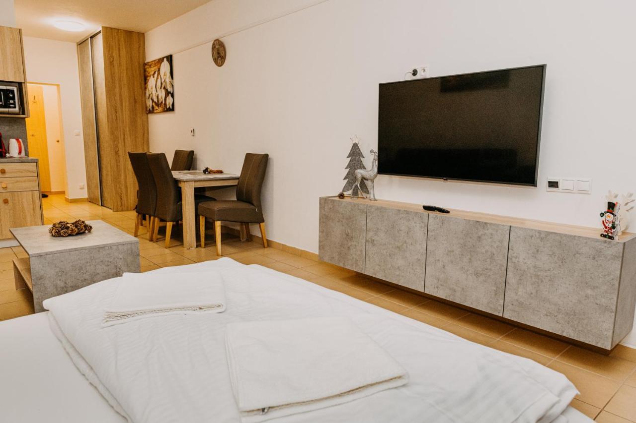 Fatrapark 2, Ap217 Apartment รูชอมแบรอค ภายนอก รูปภาพ
