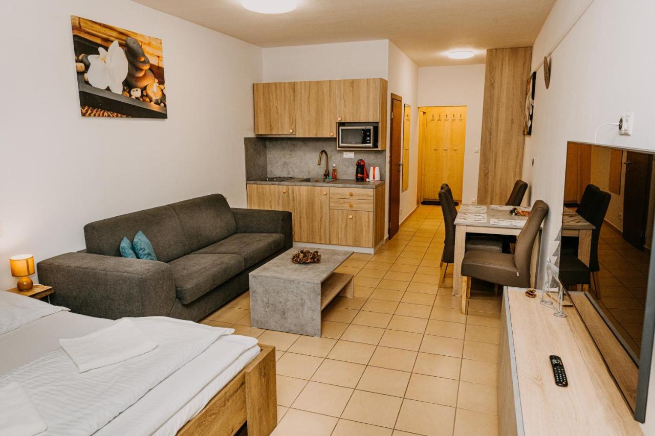 Fatrapark 2, Ap217 Apartment รูชอมแบรอค ภายนอก รูปภาพ